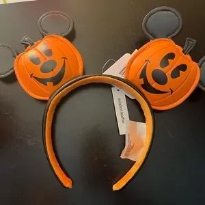 Loungefly | Bags | Loungefly Disney Pumpkin Mickeyolantern  display picture 2